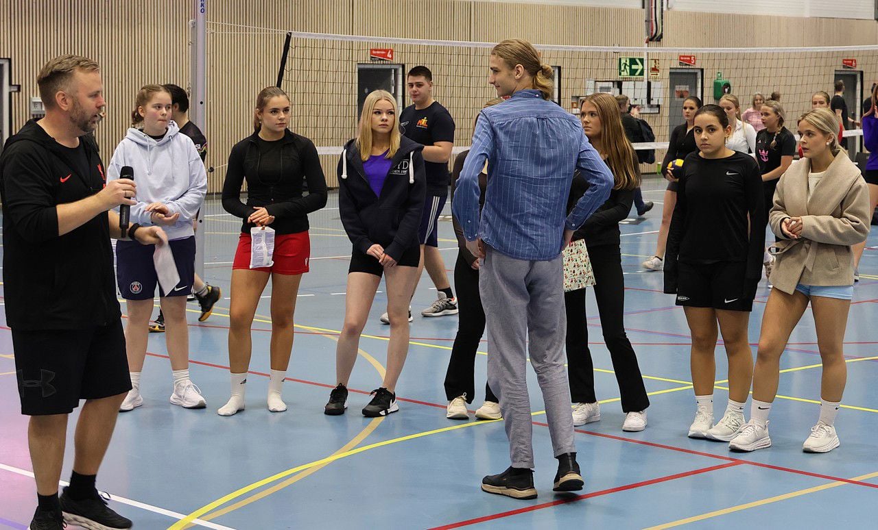 25.12.18 Julevolley - premieutdeling_1HSc.JPG