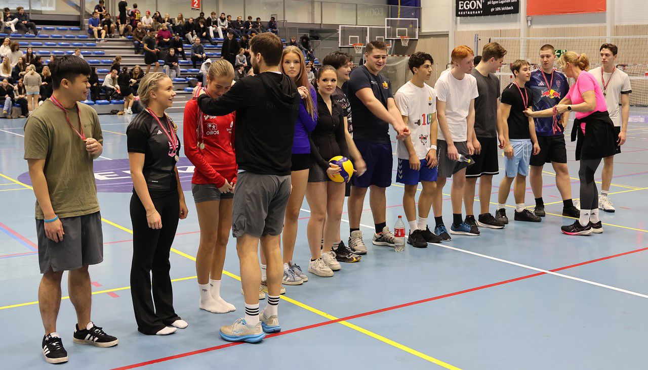 25.12.18 Julevolley - vinnarlaga.JPG